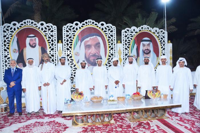مجلس بن حم الرمضاني بالوقن: الشيخ زايد قائد الإنسانية