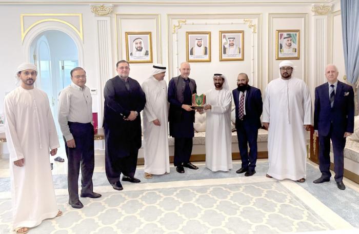 سفير باكستان لدى الدولة يزور مركز سالم بن حم الثقافي